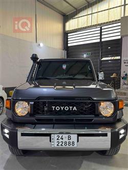 Toyota Land Cruiser 70